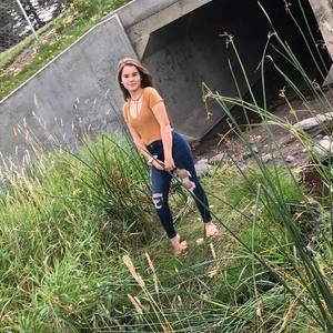 Meet your Posher, Alaina